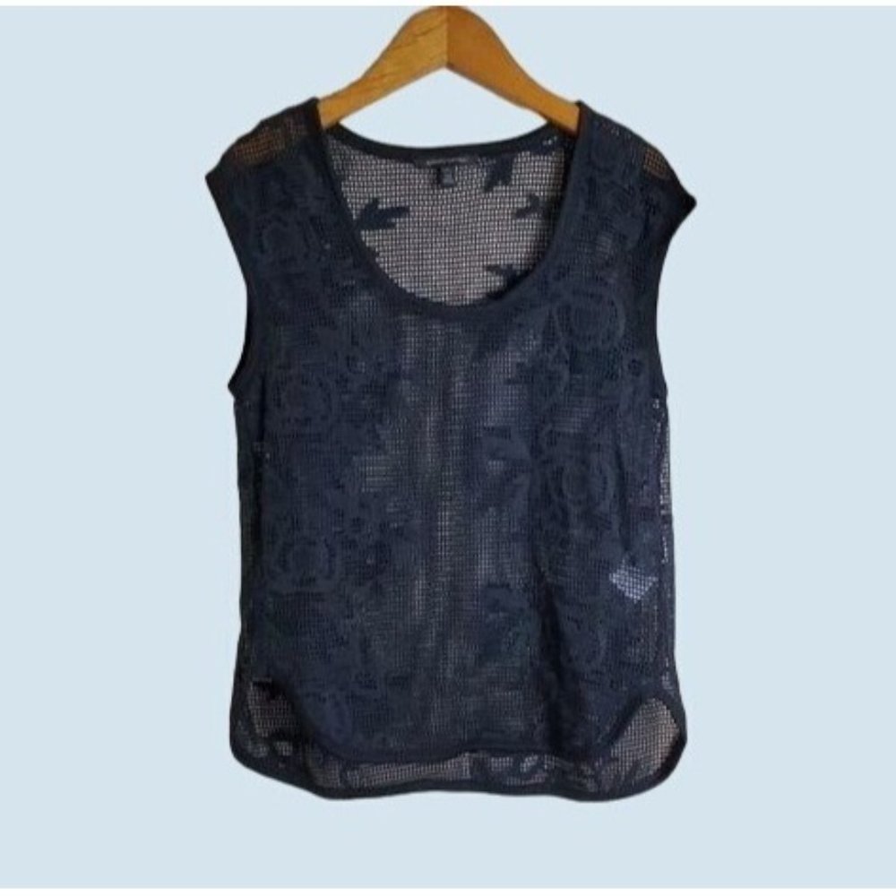 Banana Republic Black Lace Floral Embroidered Mesh Top Size XS Petite Blouse